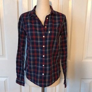 LEVI’S Classic Fit Plaid Button Down Shirt